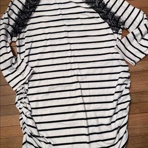 Maternity 3/4 sleeve Large EGUC